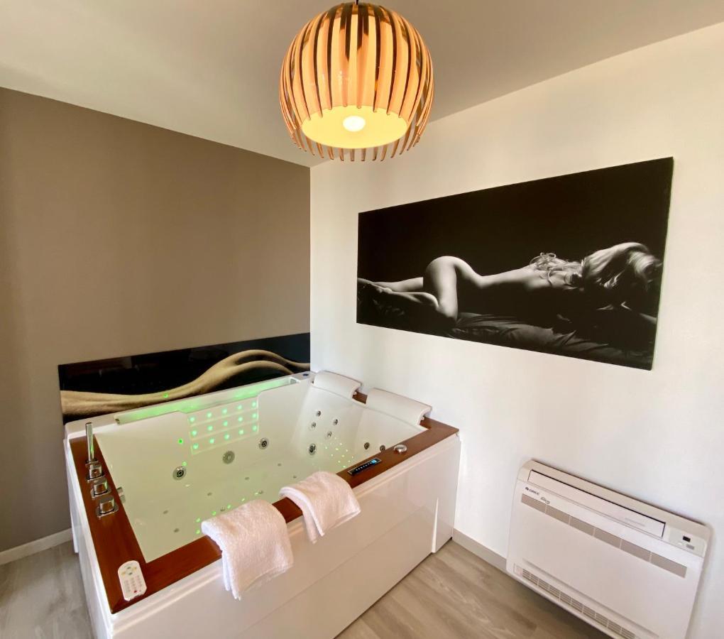 La Vague Tendresse - Vue Mer - Jacuzzi & Sauna Le Tréport Extérieur photo
